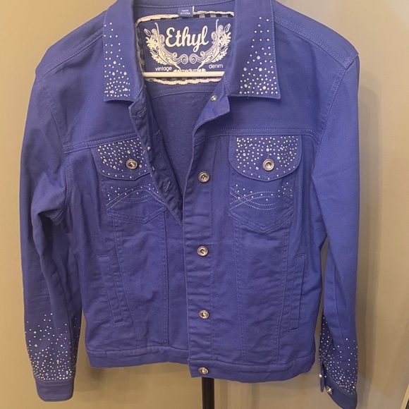 Women's Blue Jean Jacket - Picture 1 of 4
